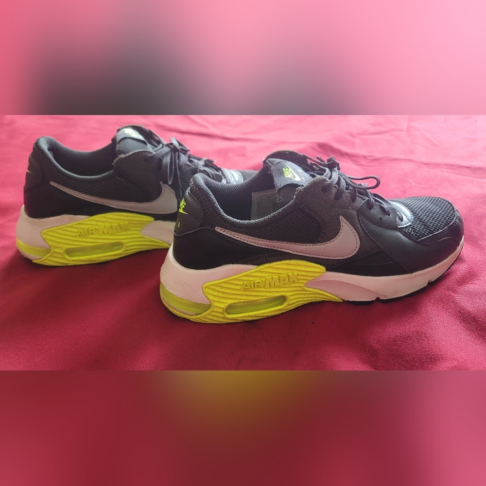 Nike Air Max Men's Black 9.5